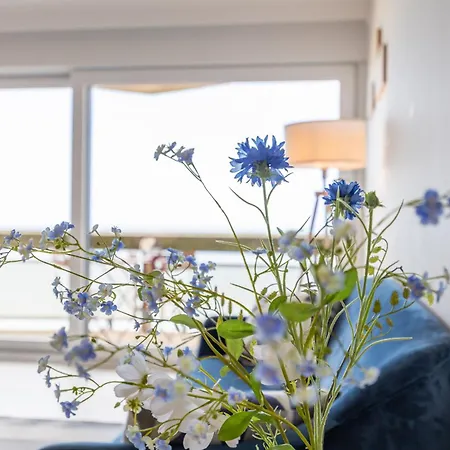 아파트 Lecomte - Beachfront 215 *